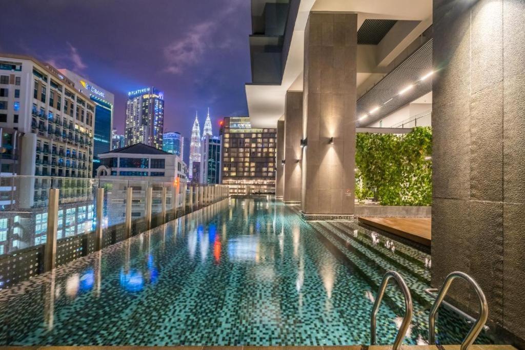 Anggun Suites Klcc Kuala Lumpur Esterno foto