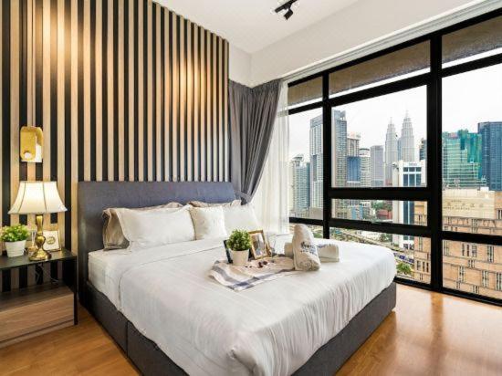 Anggun Suites Klcc Kuala Lumpur Esterno foto